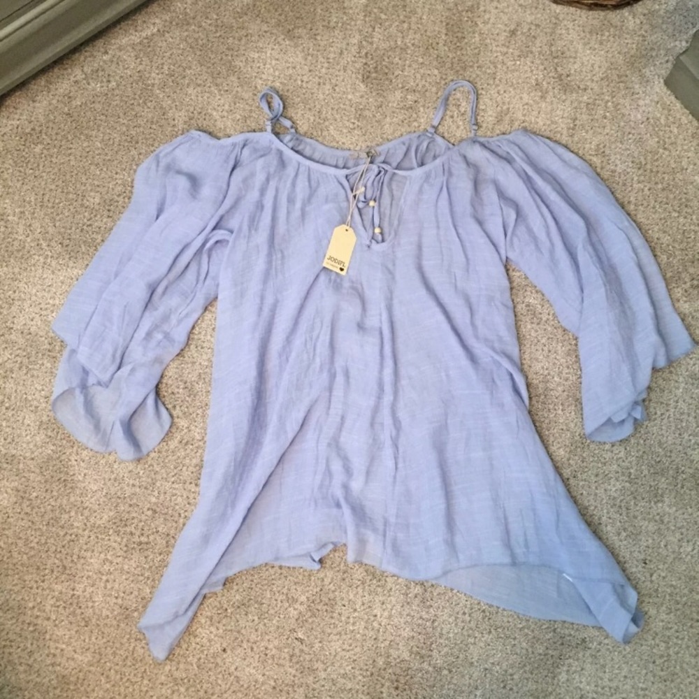 Off the shoulder blouse by JODIFL.